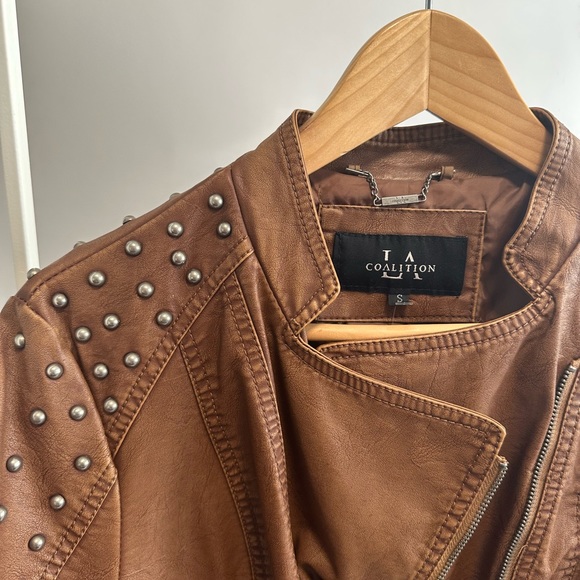 Jacket with studs - Picture 3 of 3